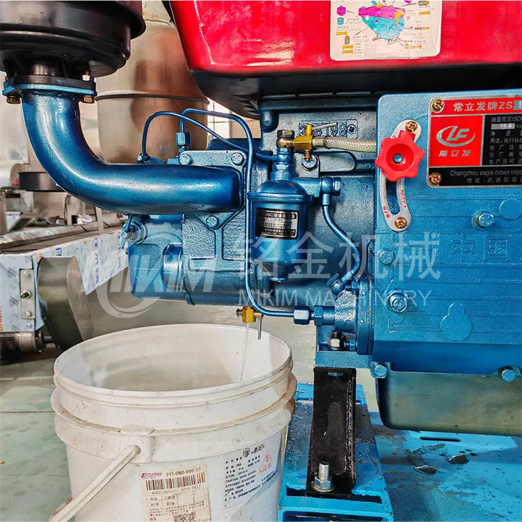 Machine voor het maken van kippenvoer